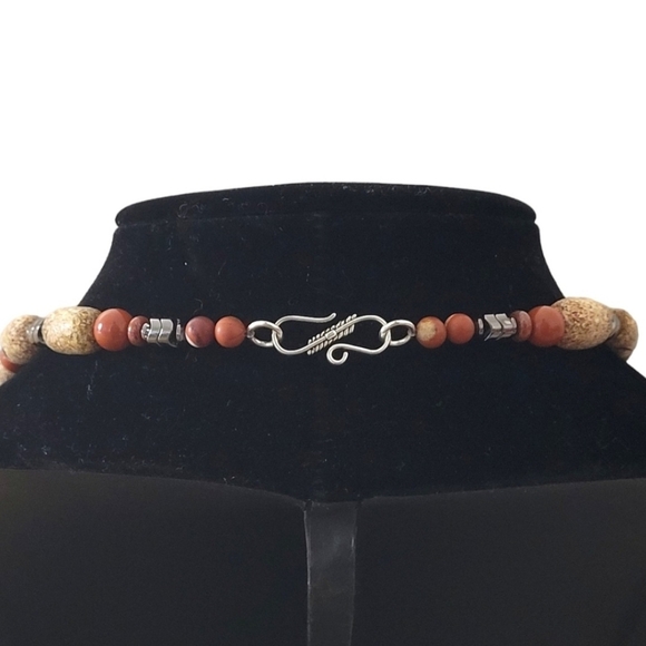 Hand Crafted Red Jasper Tibetan Sand Agate Hematite 18" Gemstone Necklace - Picture 4 of 6